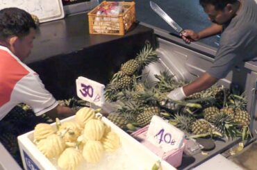 Thailand Street Food. Ananas Ninja in Patong, Phuket