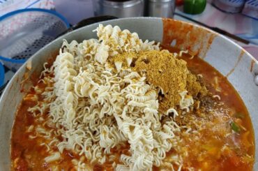 MAGGI || CHEESY & SPICY || INDIAN STREET FOOD || @ RS. 50/-