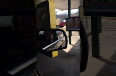 We have good restaurants in Arkansas I am at sonic