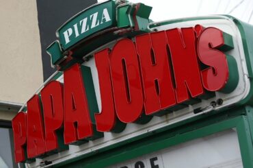 How Much Papa John's Franchise Owners Really Make Per Year