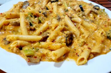 How to make Italian pasta|YUM YUM TREE PASTA| pasta with red and white sauce| cheesy pasta