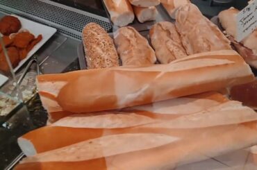 Lunch takeaway Italian Sandwich in Brussels, Belgium, Travel and Food vlog