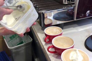 オレンジカプチーノ。池ノ上のイタリア郷土料理店ペペロッソです。