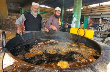 Village Street Food & TRADITIONAL PAKISTAN BUFFET in Islamabad | ALL YOU CAN EAT!
