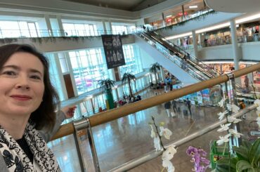 Okinawa Airport Restaurants Tour | Spam Musubi Tasting