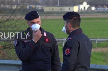 Italy: People gather at checkpoints in quarantined Lodi area amid gate-reopening rumours