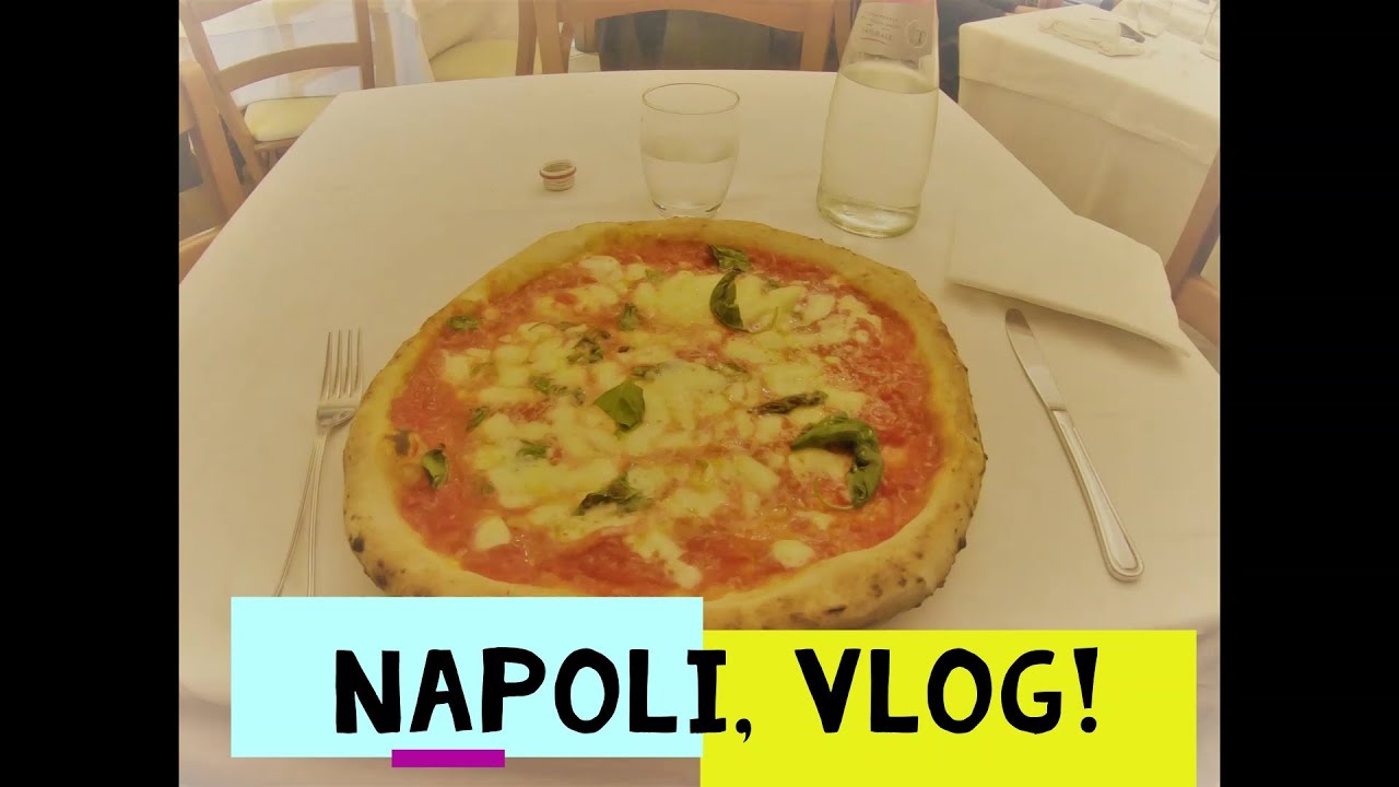 The best pizza in Napoli! Vlog #6 The best pizza in Napoli! Vlog #6
