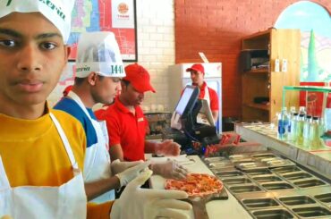 | The first vlog |1441 Pizzeria Thane.