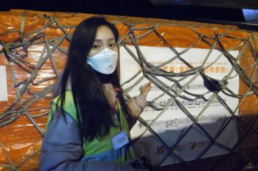 Chinese donate half a million masks to Italy to aid coronavirus fight