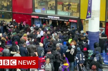 Coronavirus: Europe shuts down its borders - BBC News