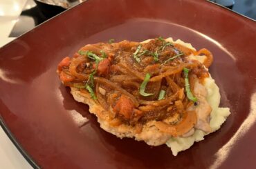 EASY ITALIAN PORK CHOPS WITH RED WINE TOMATO GRAVY | Kitchen Bravo