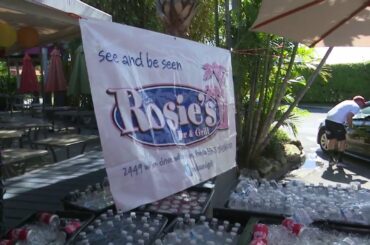 Wilton Manors restaurant gets creative to try to help employees