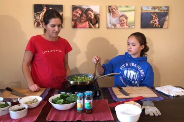 Cooking Together with Rachel and Izzy! Mediterranean Pasta with Artichokes and Sundried Tomatoes