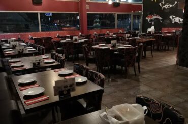 Restaurants are EMPTY!