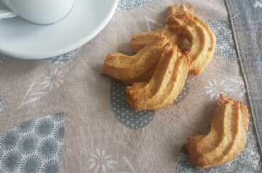 Krumiri (traditional Italian biscuits)