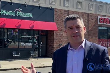 Help Local Danvers Panini Pizzeria Owners: Order Takeout!