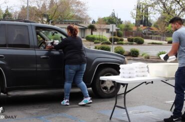 Merced, Ca-  Restaurant gives away free meals