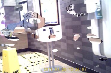 Nando's and Costa Coffee join McDonald's in closing ALL Restaurants in UK & Ireland!