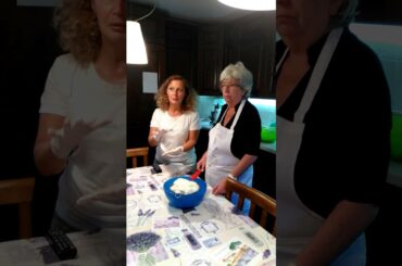 ART - POLI© Students in Cooking Classes (ITALY)