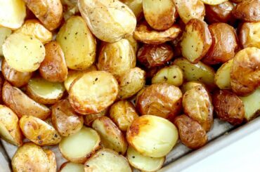 How to Make THE BEST Roasted Potatoes (EASY!) | RECIPE