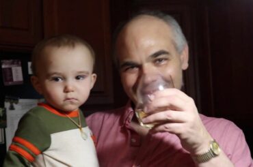 Carving Smoked Turkey, Wild Wine Life, Wine Tap Tips