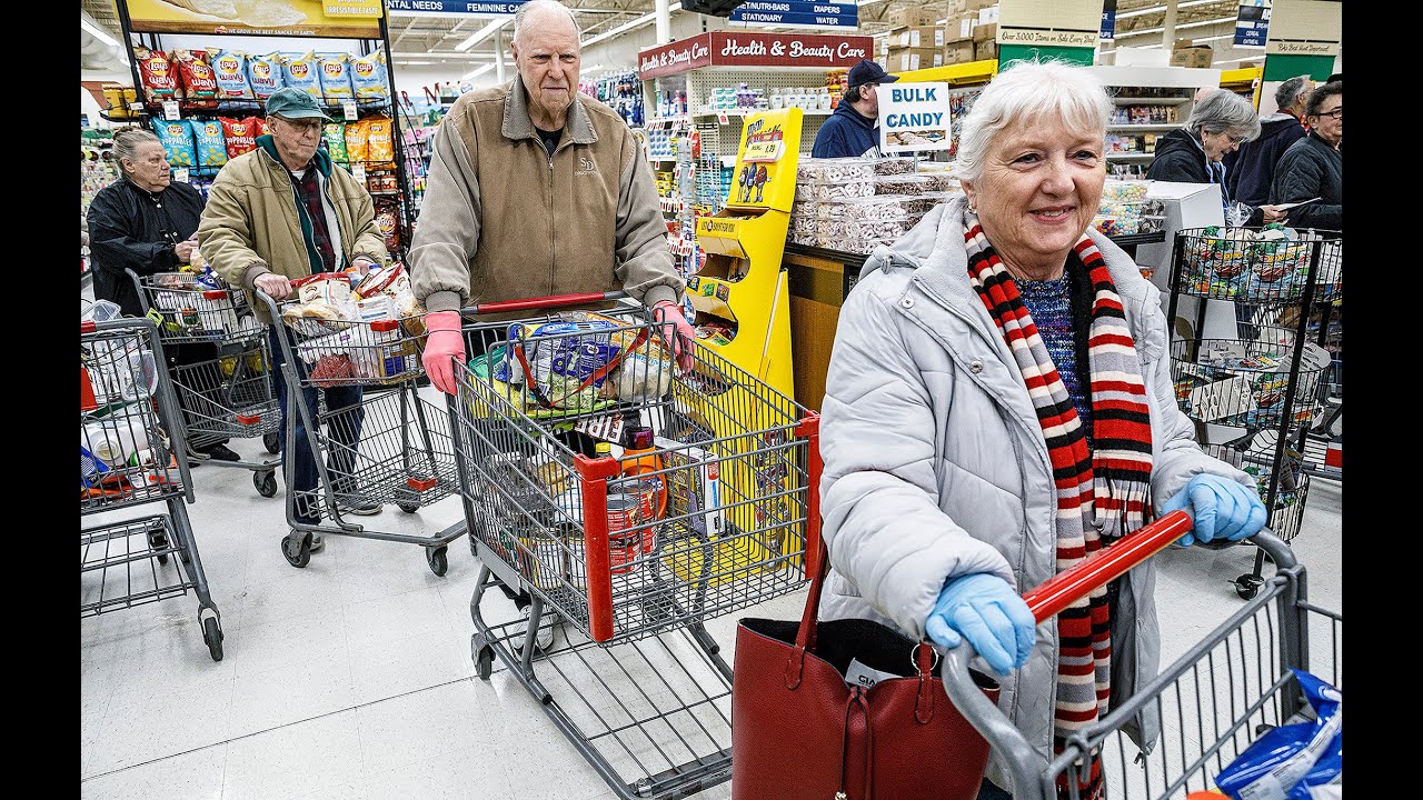 Grocery stores senior shopping time during coronavirus COVID-19 pandemic | Karns Foods Grocery stores senior shopping time during coronavirus COVID-19 pandemic | Karns Foods