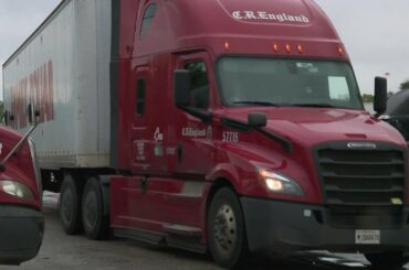 Truck drivers help supply food and supplies during coronavirus crisis