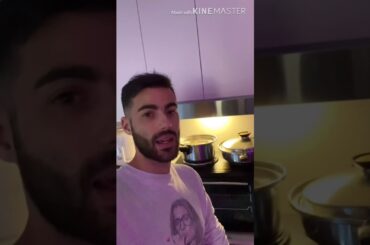 Spaghetti prawns Nicola special from Italy