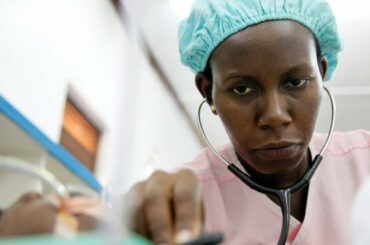 Munna Uganda e Italy ayogedde ebikaabya amaziga ku kilwadde kya Ssenyiga