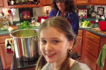 Bellas     Chicken Soup Italian style