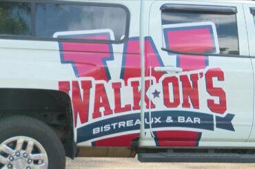 Local restaurants providing curbside service in neighborhoods