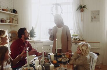 Spesa Facile Club - Qualità Made in Italy - Promozione#02 - Happy Family Eating