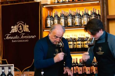 VIRTUAL WINE TASTING : Pierluigi Giachi and Emanuele teaches to taste italian wine