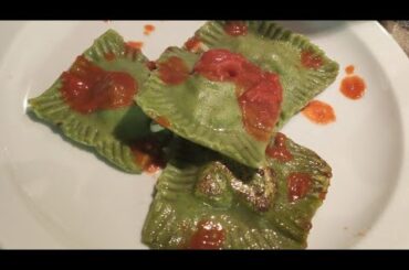 Homemade Italian Green nettles Ravioli! (Heaven taste and vegetarian)
