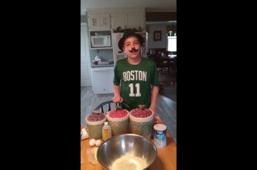 Baking Cookies with Mario, The Italian Cook (episode 2)