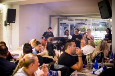 Delivery Restaurants in Artemida near Airport Delfinia Shrimp eatery