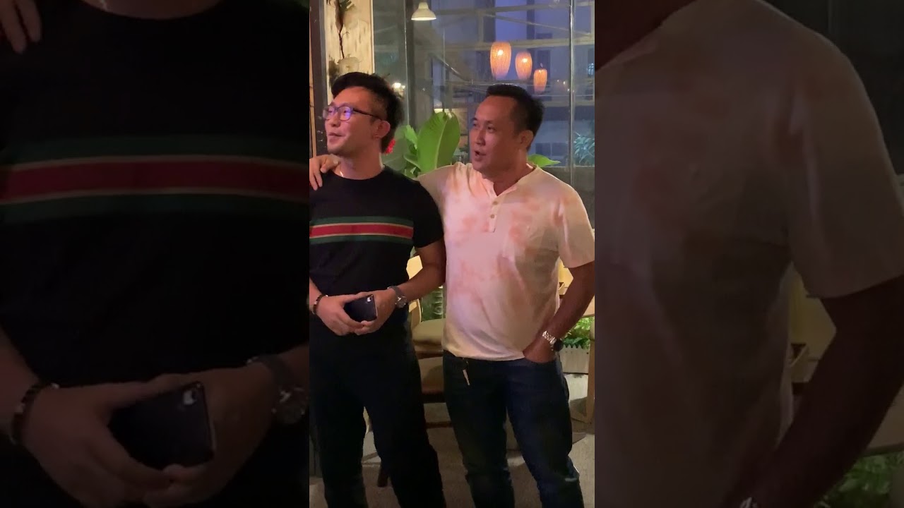 Alan Vo Ford & friends eating and singing together before the Corona Virus outbreak in Asia Alan Vo Ford & friends eating and singing together before the Corona Virus outbreak in Asia