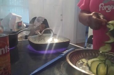 Cook with Sista Dee/Zoodles with ground turkey meat and sweet Italian Sausage