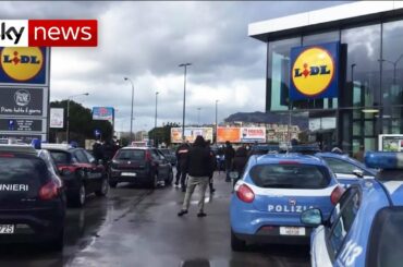 Theft and unrest spreads to southern Italy