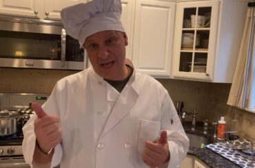 Cooking ParmaJohn Episode II: How To Make A Cherry Tomato Sauce With Pasta