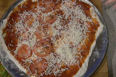 My first video. How to make pizza with Caden's cooking