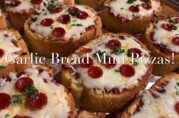 Garlic Bread Mini Pizzas! - Kid Crafts