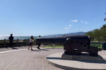 Los Angeles During Coronavirus Pandemic Lockdown - Freeways, Restaurants, Shopping