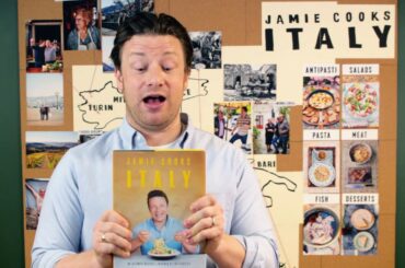 Jamie Cooks Italy by Jamie Oliver