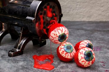 Stop Motion Cooking - Making ITALIAN MEAT BALL Sandwich