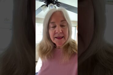 “Grandma Susi shows how to cook Italian sauteed cabbage with chicken and olives”