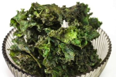KALE CHIPS recipe - Chips di cavolo nero, ricetta.