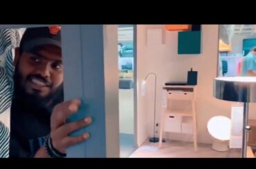 ikea கடையில் பொருட்கள் வாங்குதல்  friends with fun italy City parma