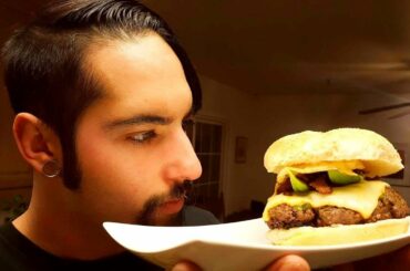 Italian Sausage Breakfast Sandwich Recipe - Nicky LaRussa - Skullinary Arts Episode 3 - Feb 5, 2017