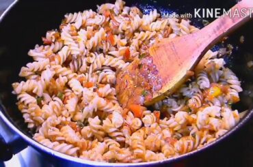 Red pasta recipe in Hindi Indian style 🤔...